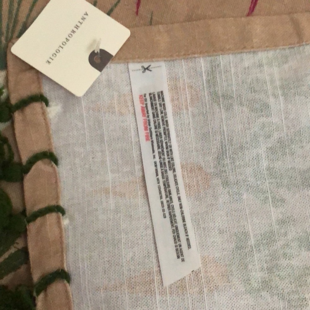 Anthro HARPER TEA TOWEL  Fresh Market - Picture 6 of 8